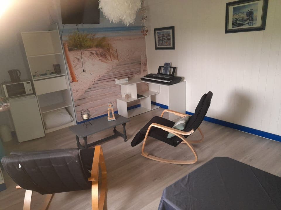 Room service - dining