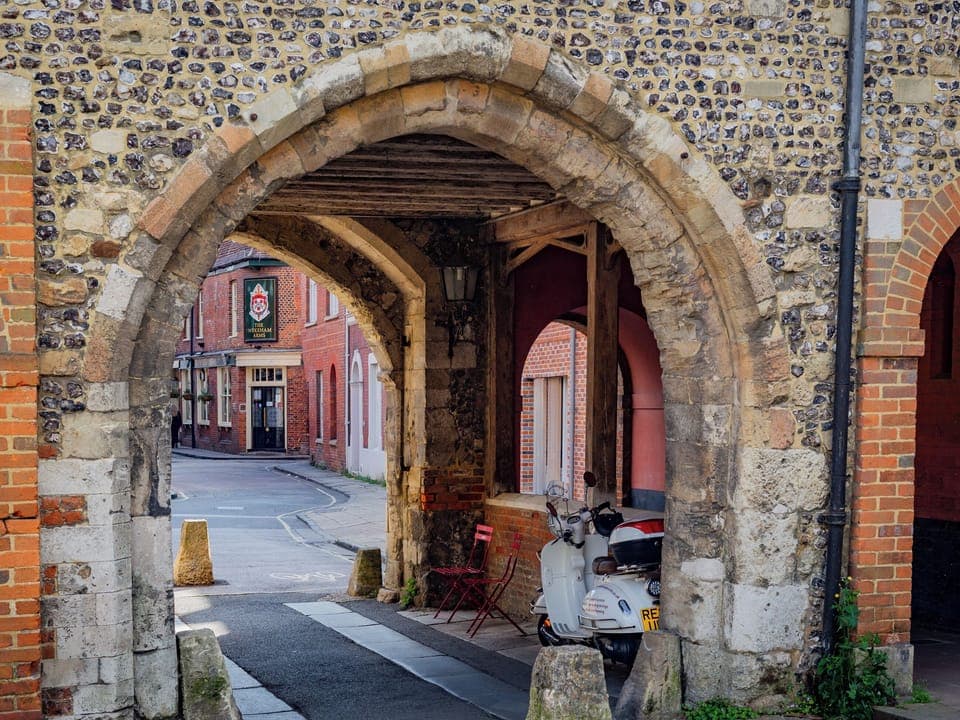 Around Winchester | Mallard Cottage, Winchester