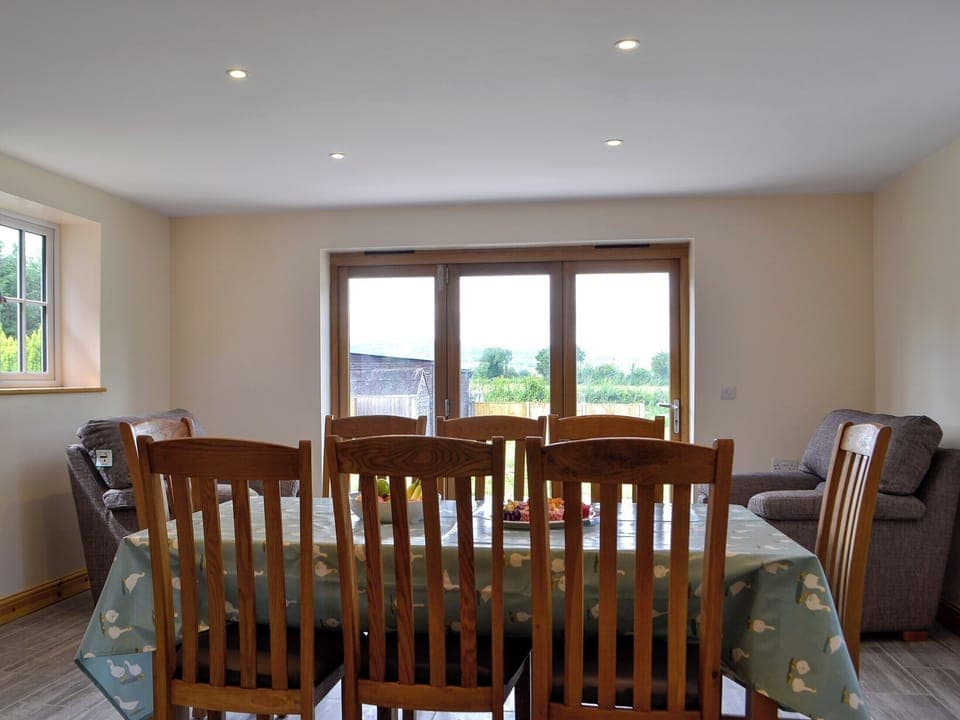 Dining room | 4 Greenhaye Cottages - Greenhaye Cottages, Arlingham, near Gloucester