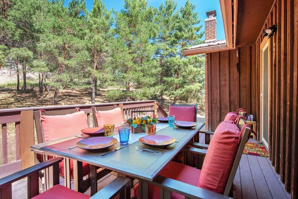 Outdoor dining area