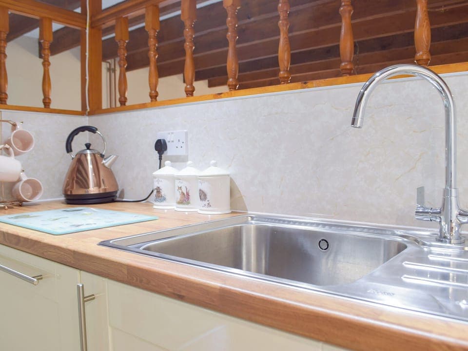 Kitchen | Hay Barn - Dinas Country Club, Dinas Cross, near Newport