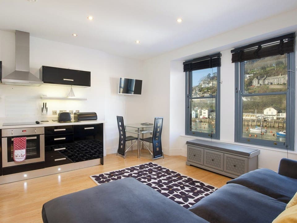 Open plan living space | Water View, Looe