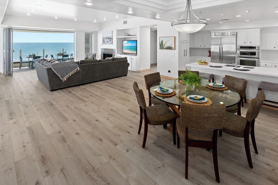 179c0460-ad1d-4629-a691-63a3c0b8c338