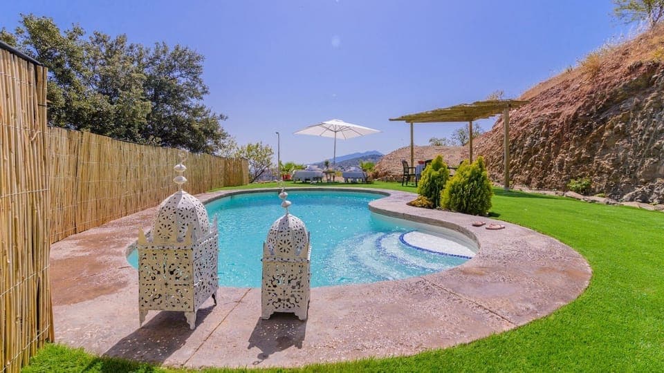 El Palomar Guaro by Ruralidays