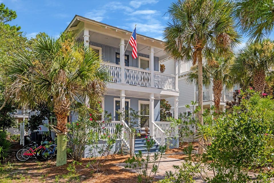 Welcome to Charlotte’s Gift! 