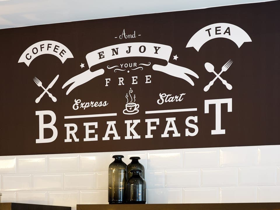 Free daily buffet breakfast