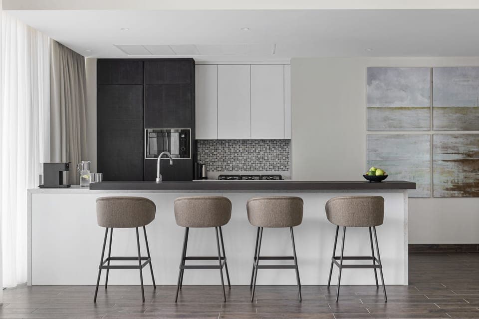 Premium Suite, 3 Bedrooms, Balcony, Marina View (Private beach access) | Dining room