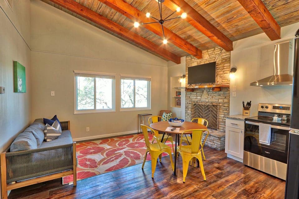 View as you enter the cabin.