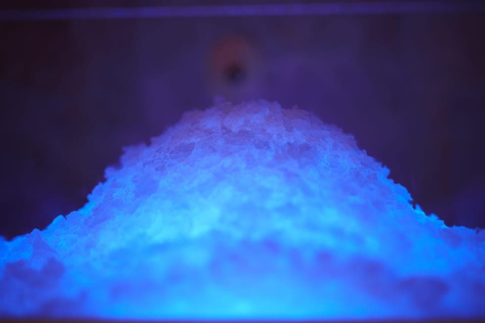 Sauna, hot tub, steam room, massages