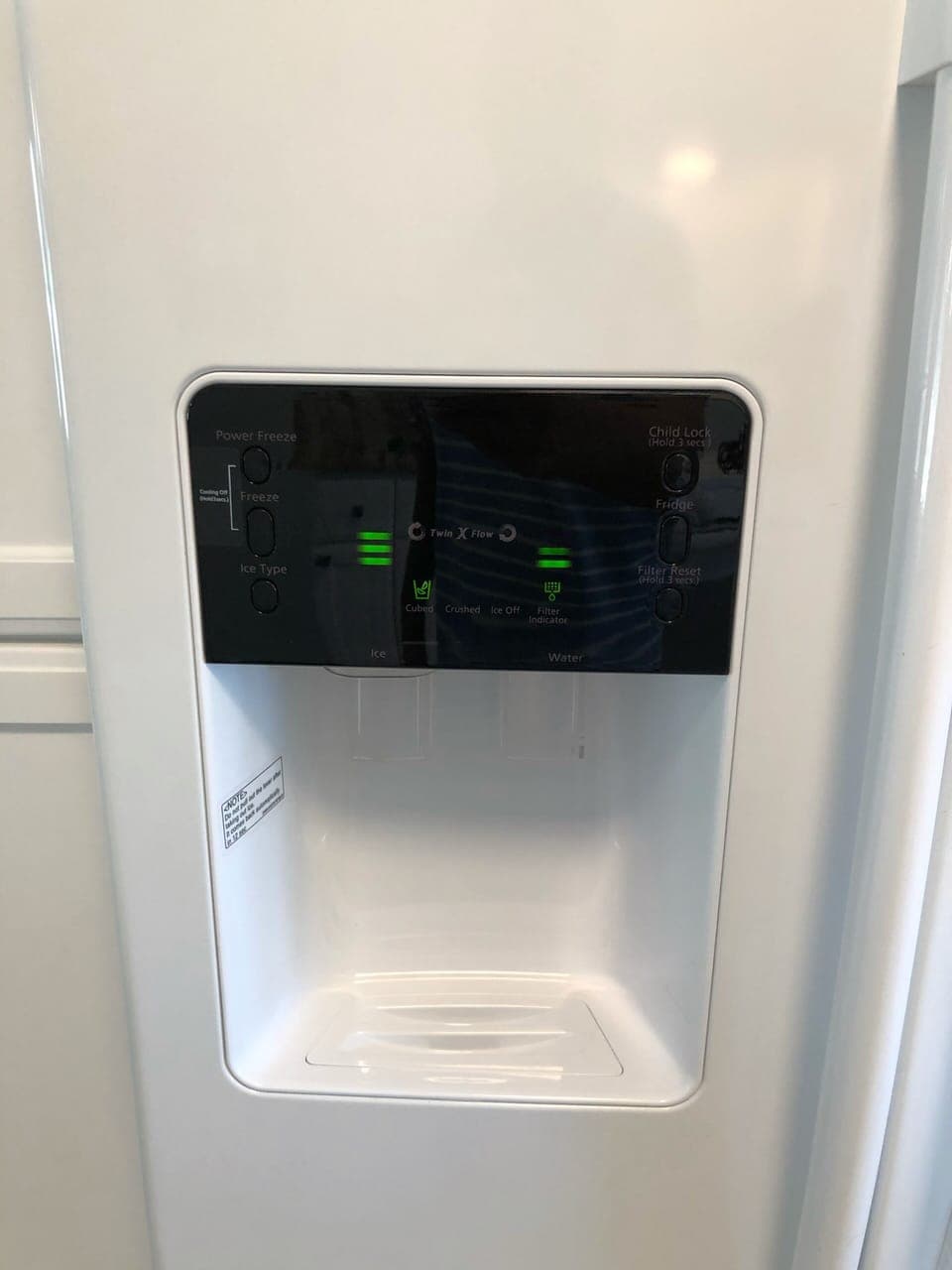 Filtered water Ice maker.