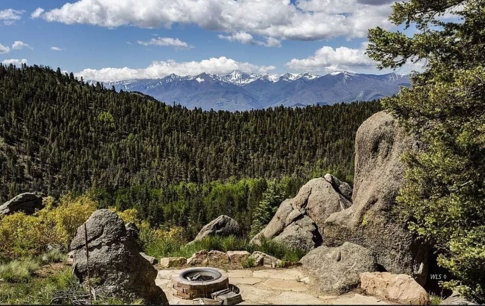 Capture these amazing views from your private fire pit. 