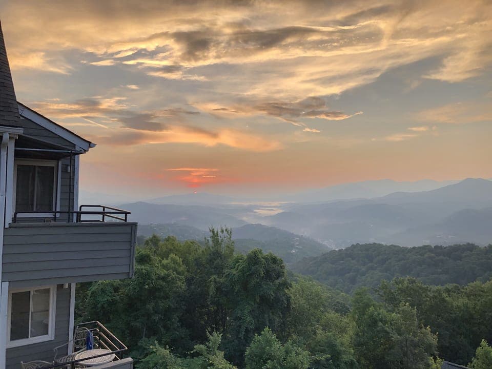 Watch the sunrise over the Smokies. See the Gatlinburg lights at night. 