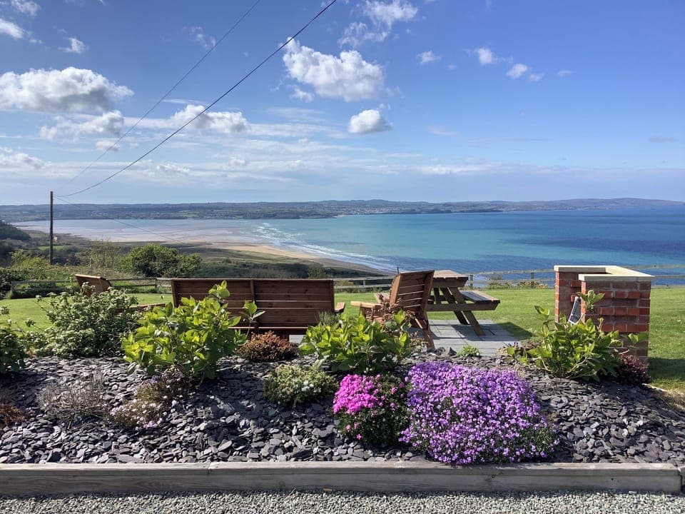 Cottage | Property grounds