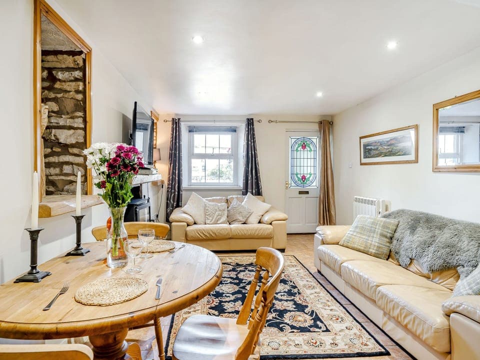 Cottage | Living room | DVD player