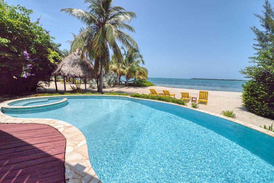 Private Swimming Pool (1)