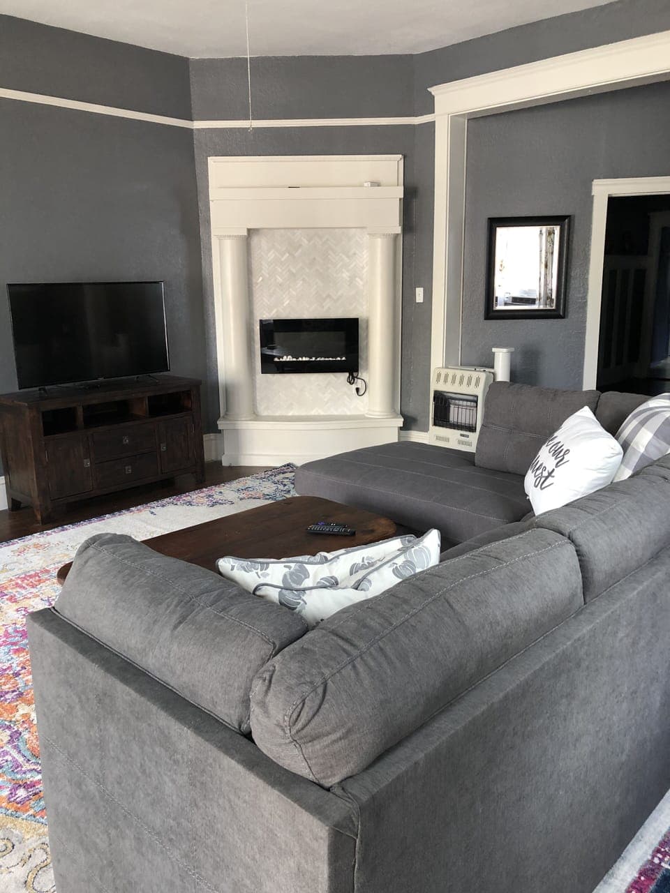 Living room with pull out sofa