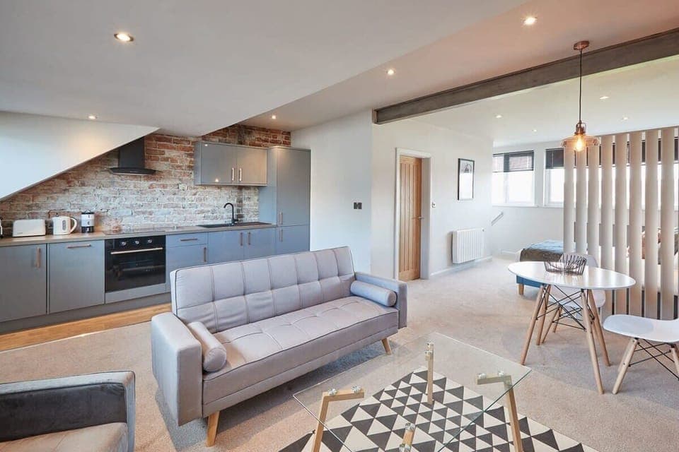 Wicket View, Scarborough - Host & Stay