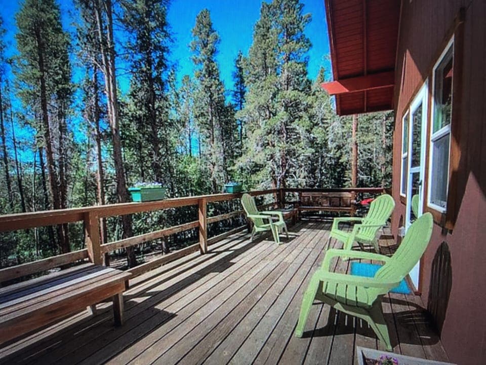 Deck ahoy!