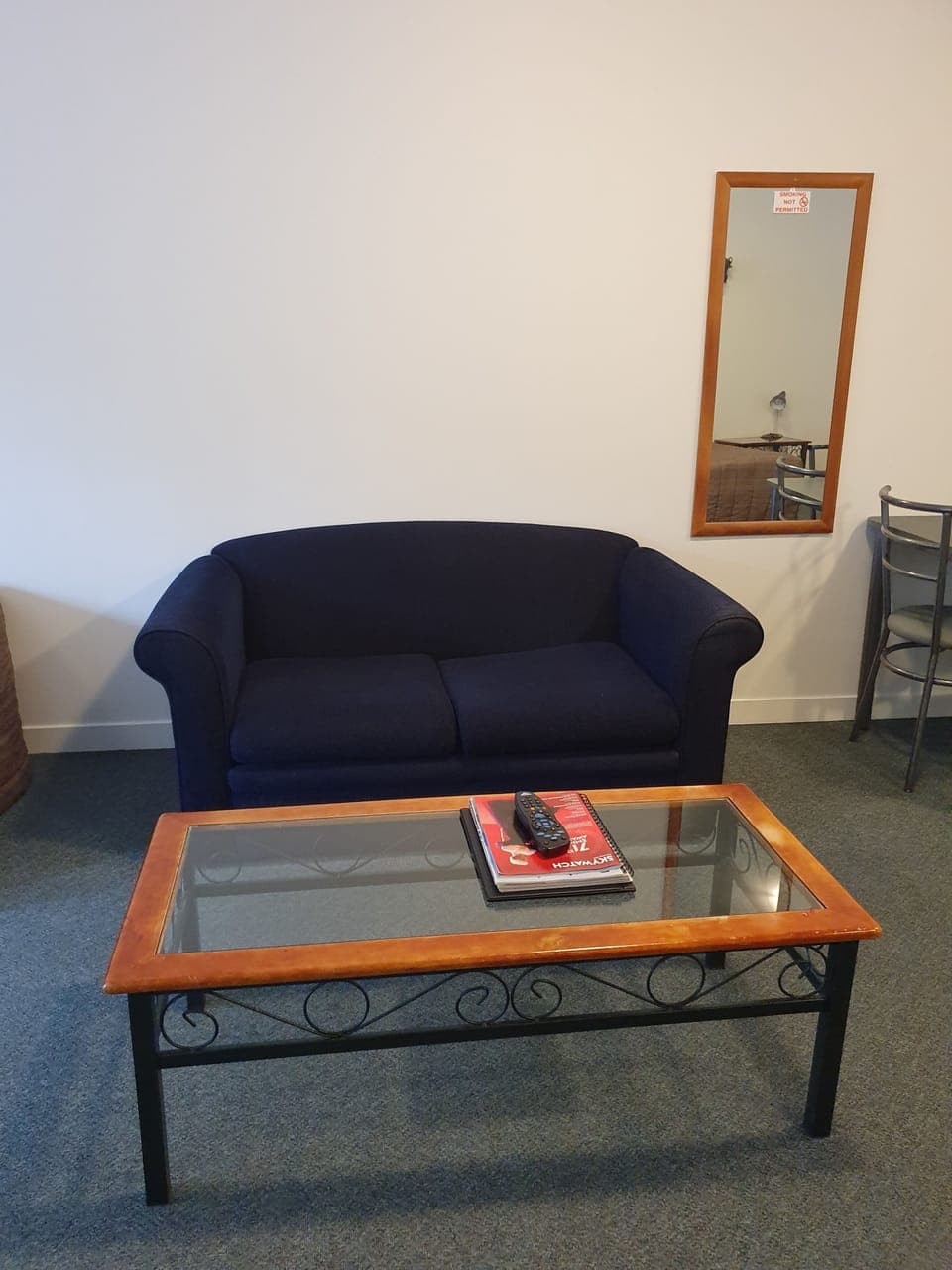 32-inch LCD TV with digital channels, TV