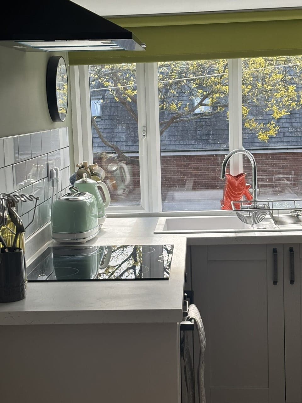 Luxury Apartment, Ensuite, Garden View (First Floor Apartment) | Private kitchen | Highchair