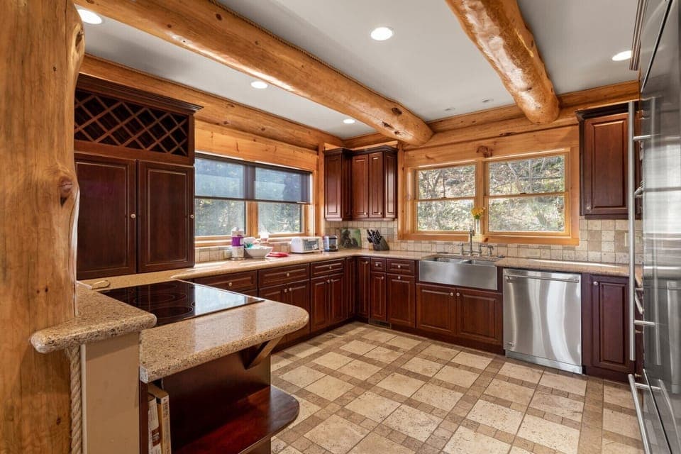 Gourmet kitchen has everything you need.  Granite counters, stainless steel appliances.