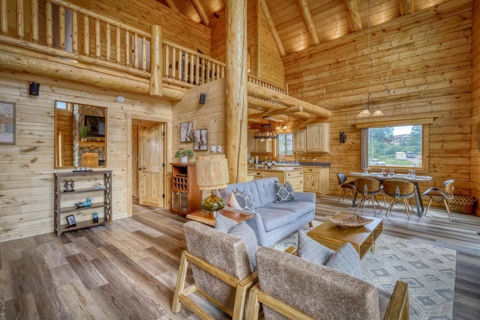 Mountain Spruce Retreat has a lovely mountain feel w/ stunning wood work.