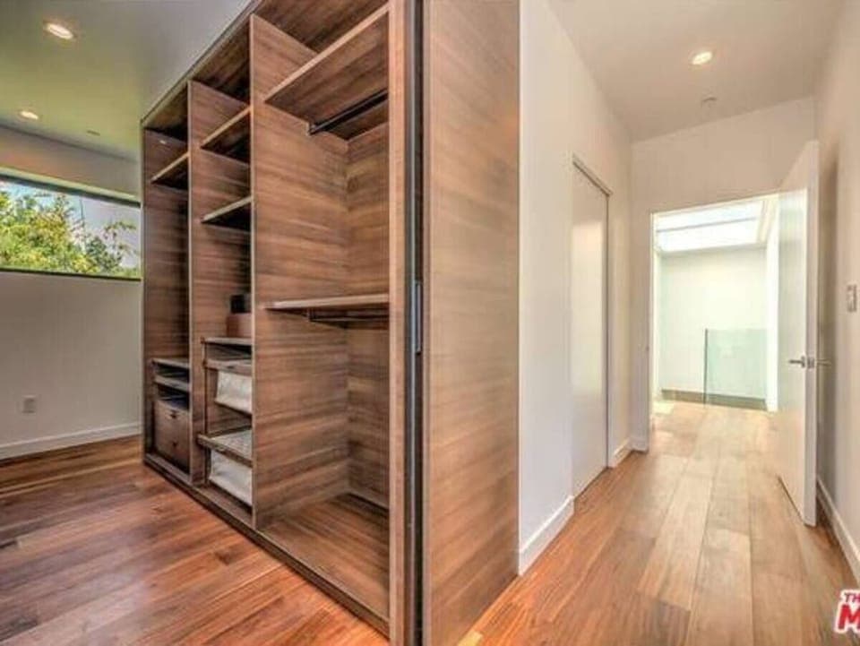 master bedroom closet 