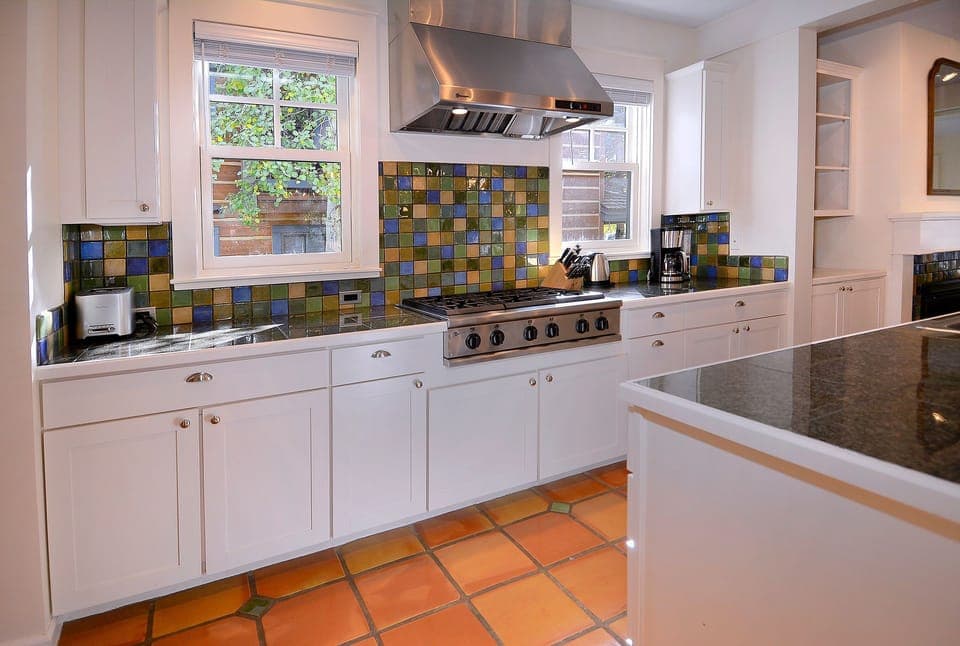 Spacious kitchen