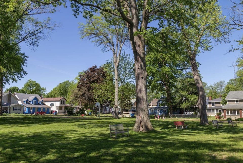 Rye Beach, Pier & Park, Playground, Horseshoes, Basketball