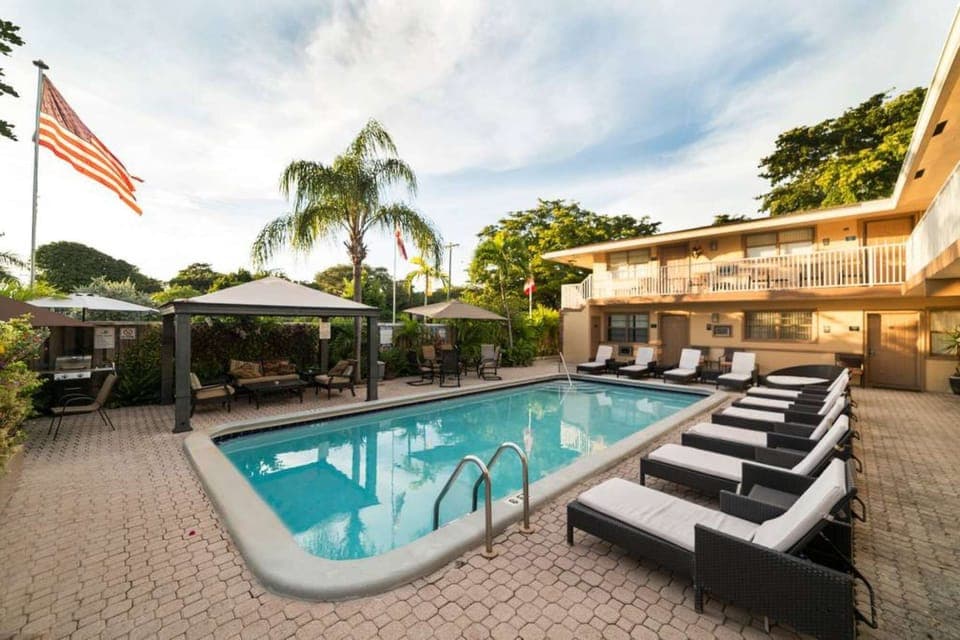 Pool area, Gazebo &amp; BBQ stations