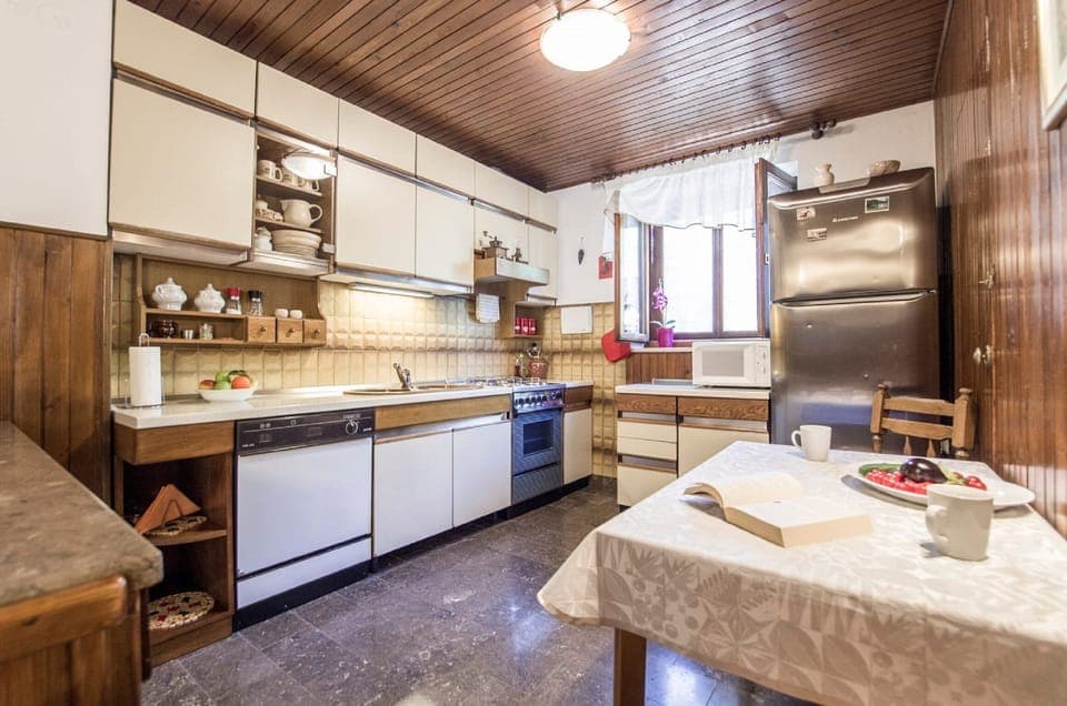 House (Three Bedroom Home with Terrace) | Dining room