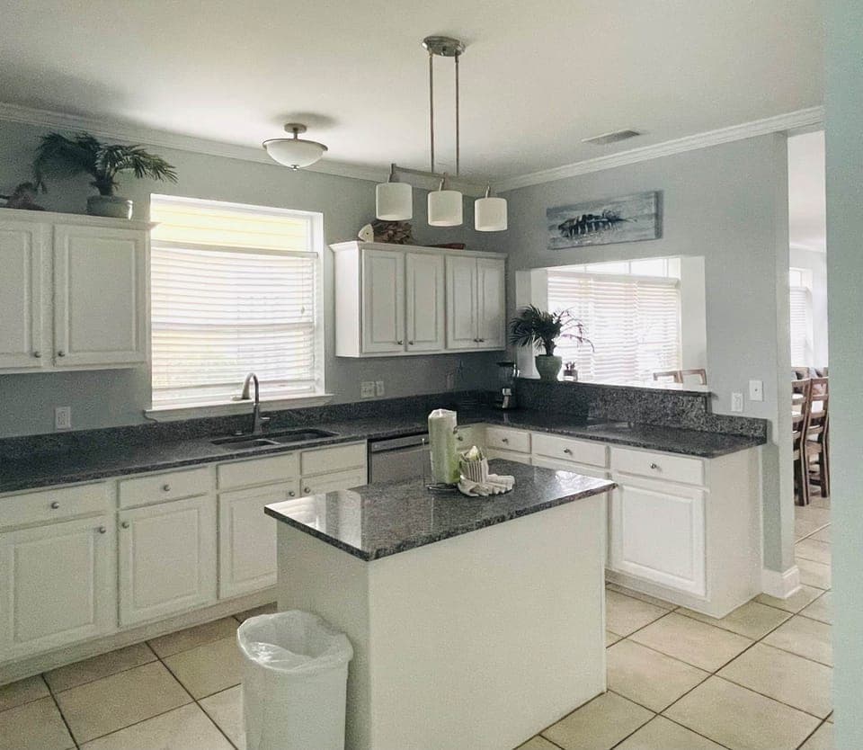 Kitchen (1)