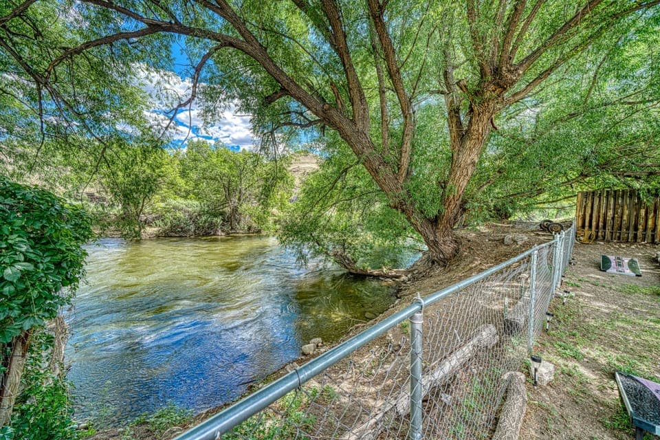 ~Steps from the Arkansas River
~Large, fenced backyard