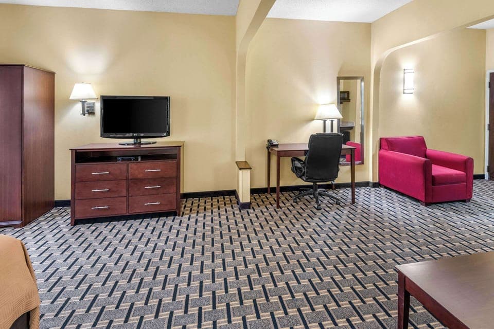 Desk, iron/ironing board, free cribs/infant beds, rollaway beds