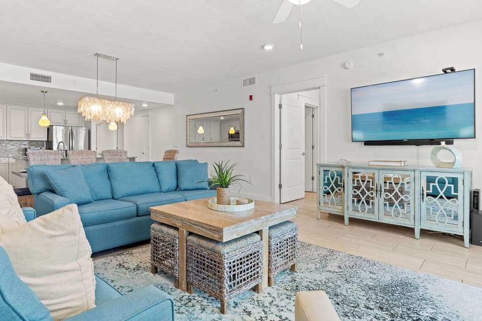 Refined coastal charm sets the scene for unforgettable gatherings