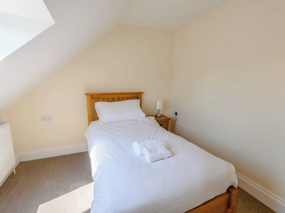 Single bedroom | 3 Dawson Park - Dawson Holiday Homes, Mablethorpe