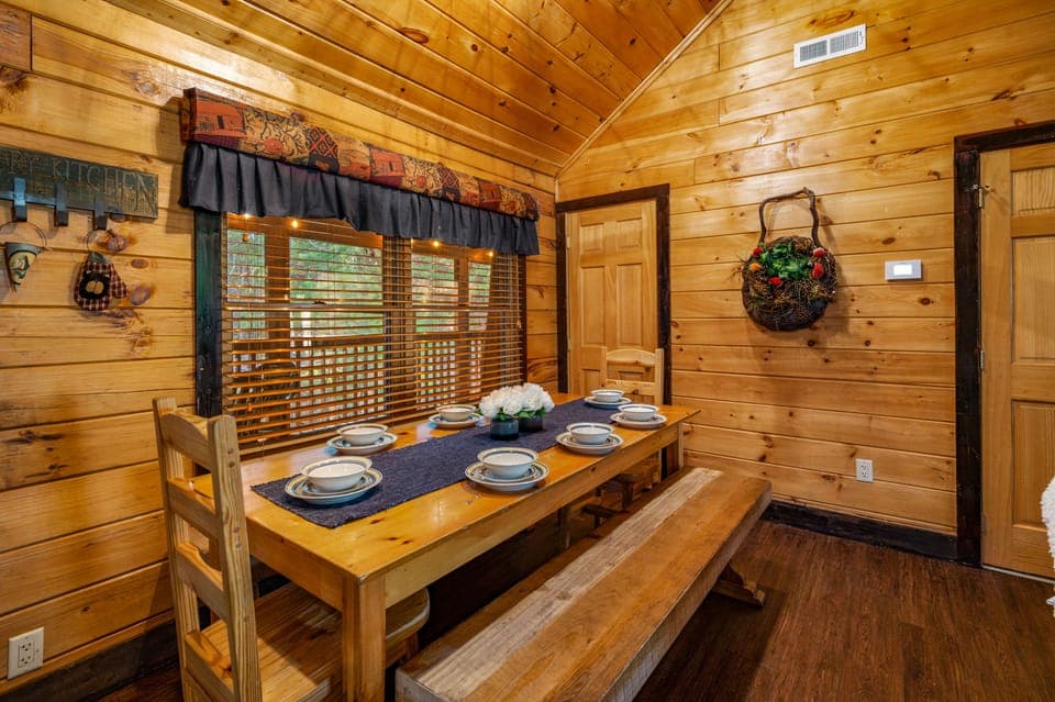 Dining room table with plenty of room.