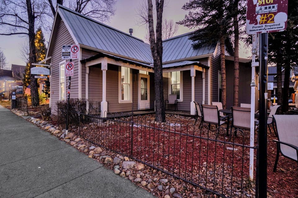 Outdoor sitting area with view of Main St