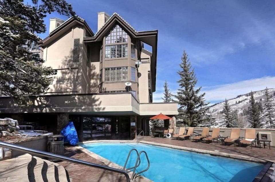 House (Beaver_Creek_Pines_3Bedroom_Den) | Exterior