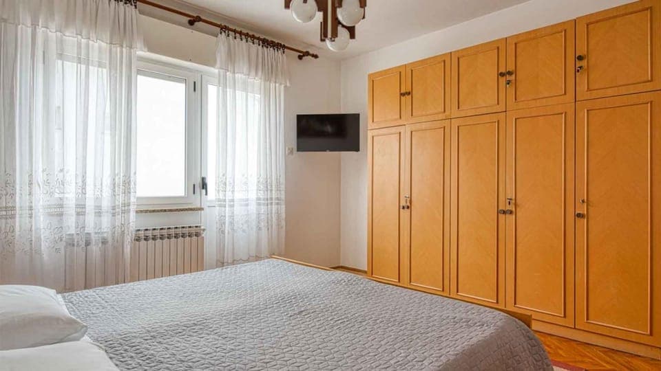 Room, 1 Double Bed, Non Smoking, Balcony | Free WiFi