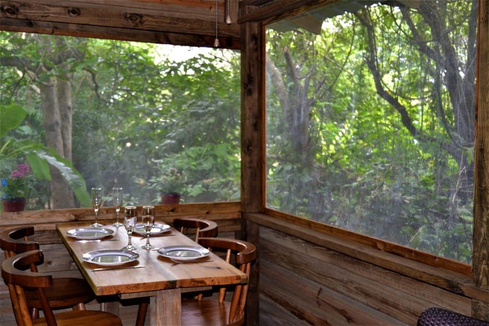 Cabin, 2 Bedrooms, Smoking, Balcony | Dining