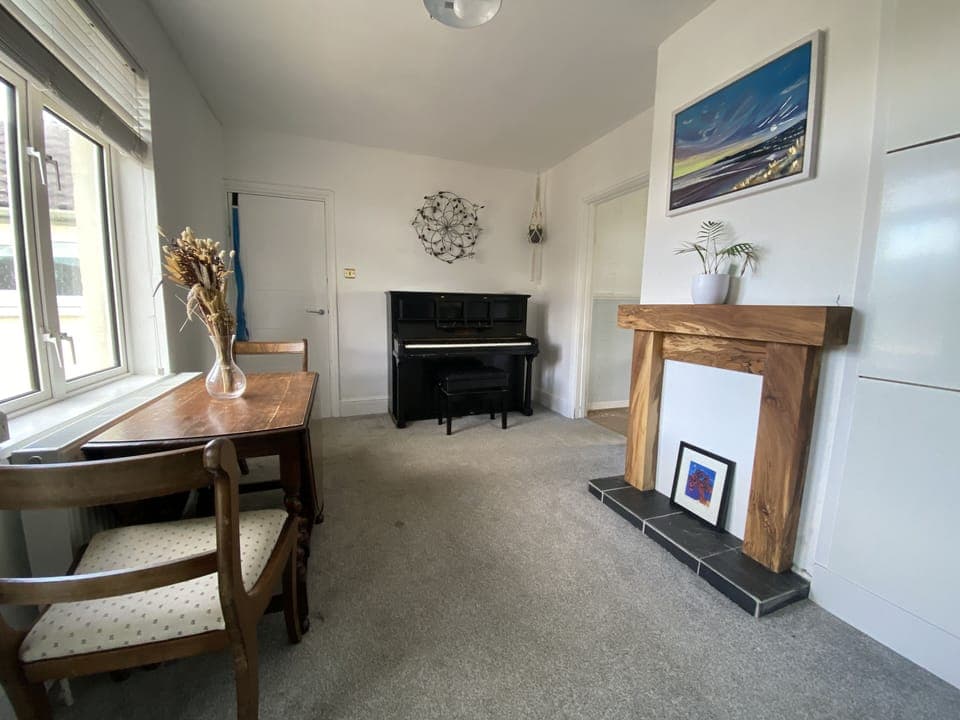 Dining room. Table can pull out and extend.