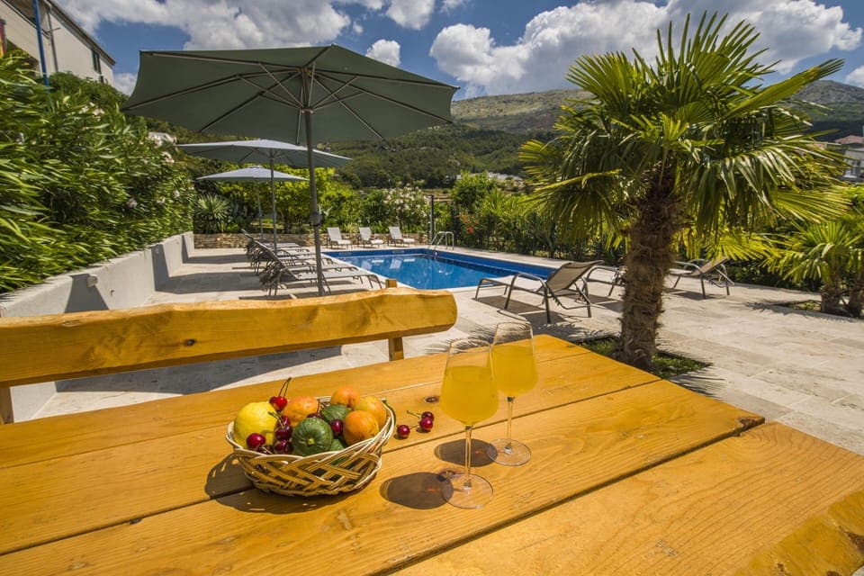 Villa (Seven Bedroom Villa with Swimming Poo) | Terrace/patio