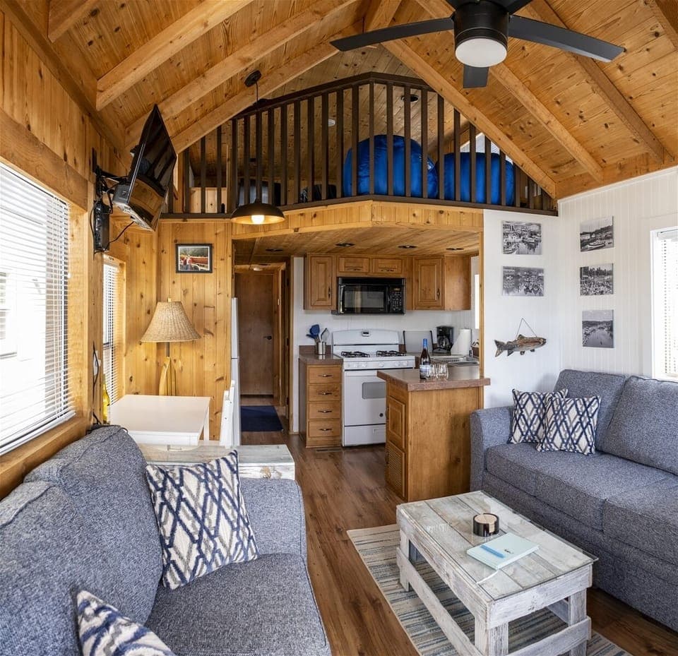 A snug harbor, so cozy