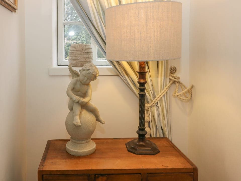 Cottage | 1 bedroom, individually decorated, individually furnished, free WiFi