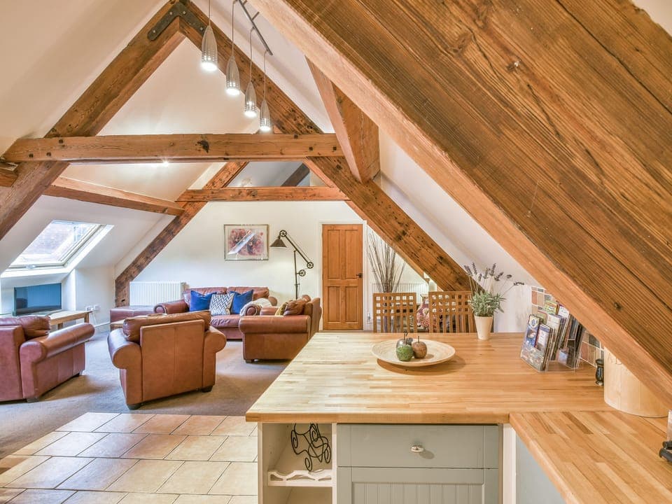 Cottage | Private kitchen | Fridge, dishwasher, electric kettle, toaster