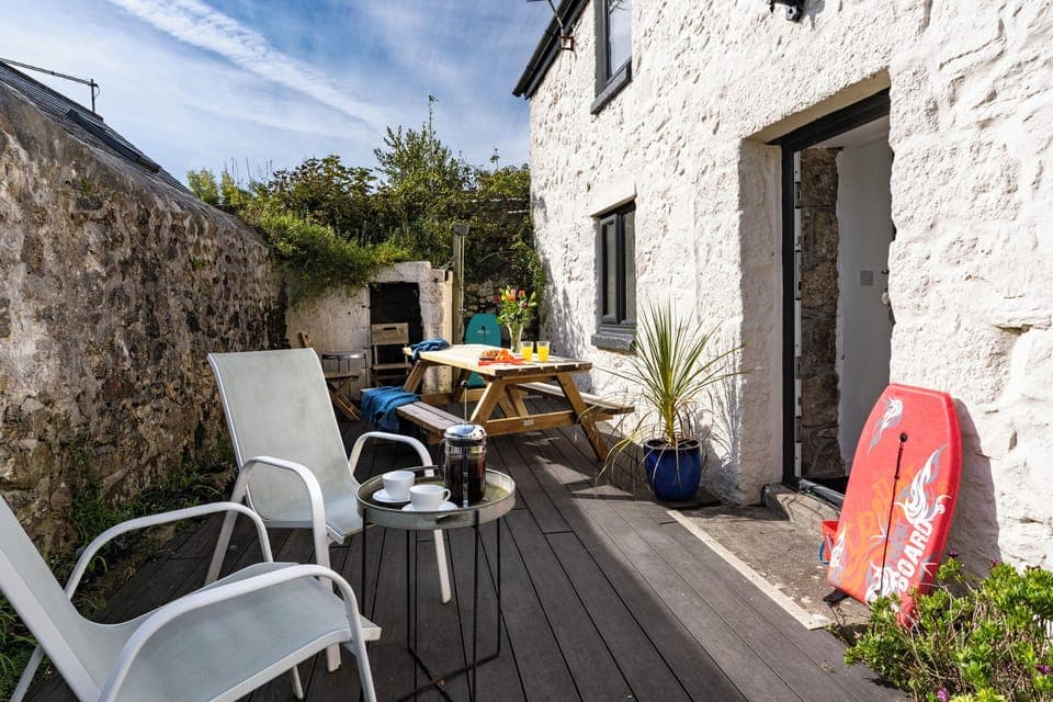 Cottage | Outdoor dining