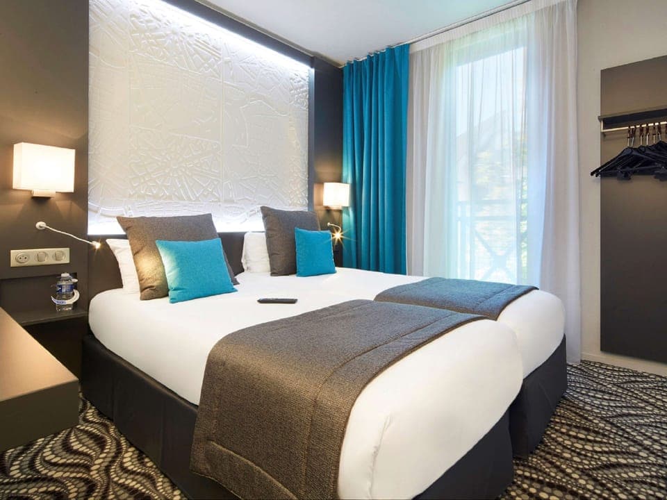 Standard Room, 2 Twin Beds | View from room