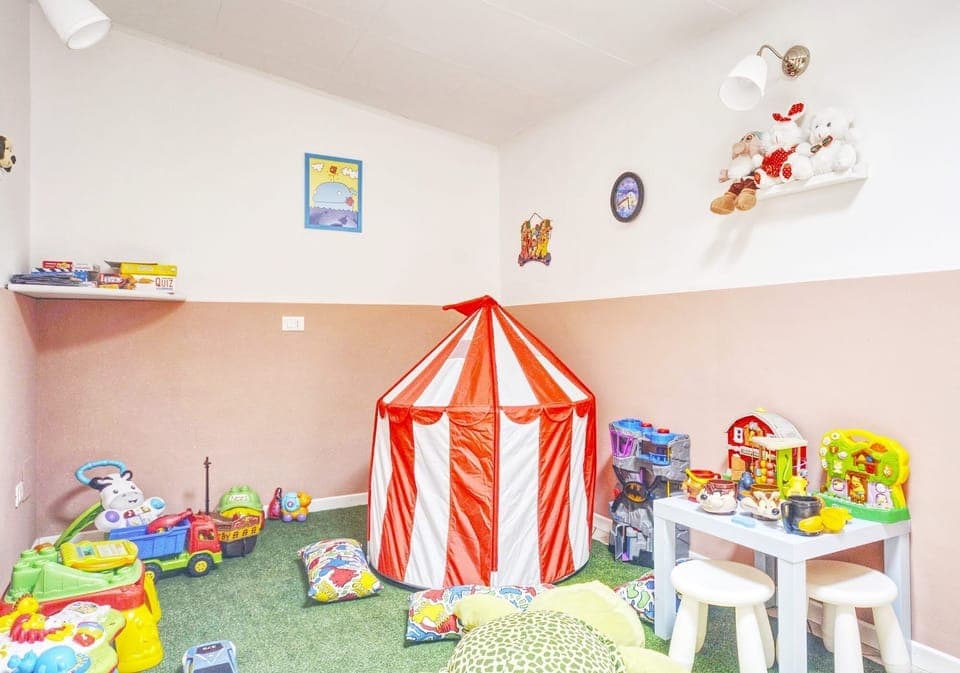 Children's play area - indoor