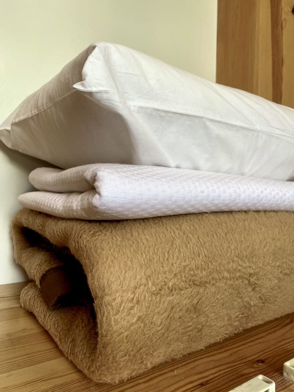 Memory foam beds, in-room safe, desk, soundproofing